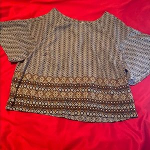 Women crop top shirt